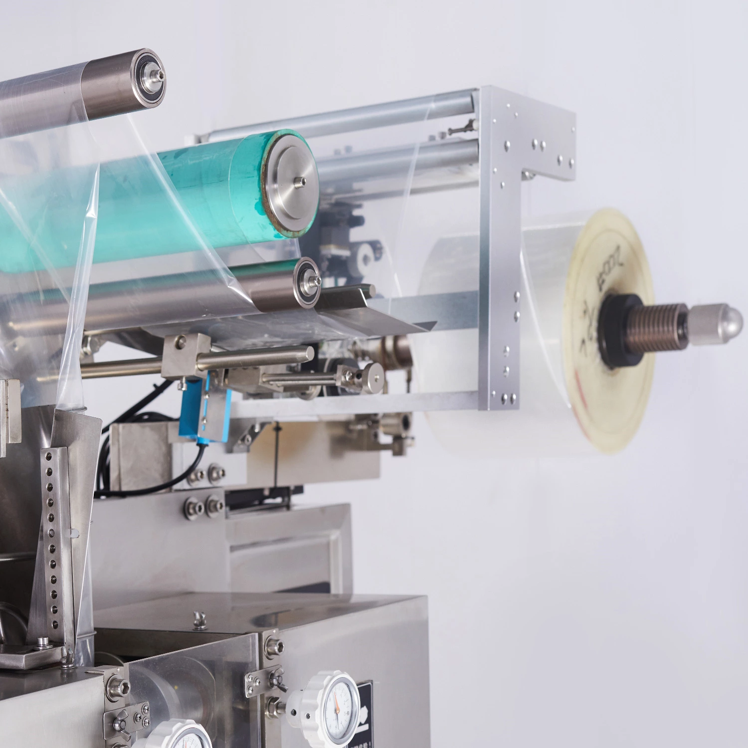 K-281CAQ Continuous packing machine (Twin bags)